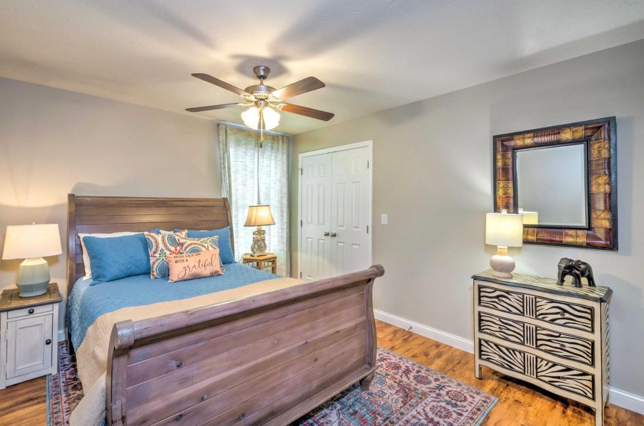 Pet-Friendly Brownsville Retreat With Porch! Sloans Crossing Exterior foto