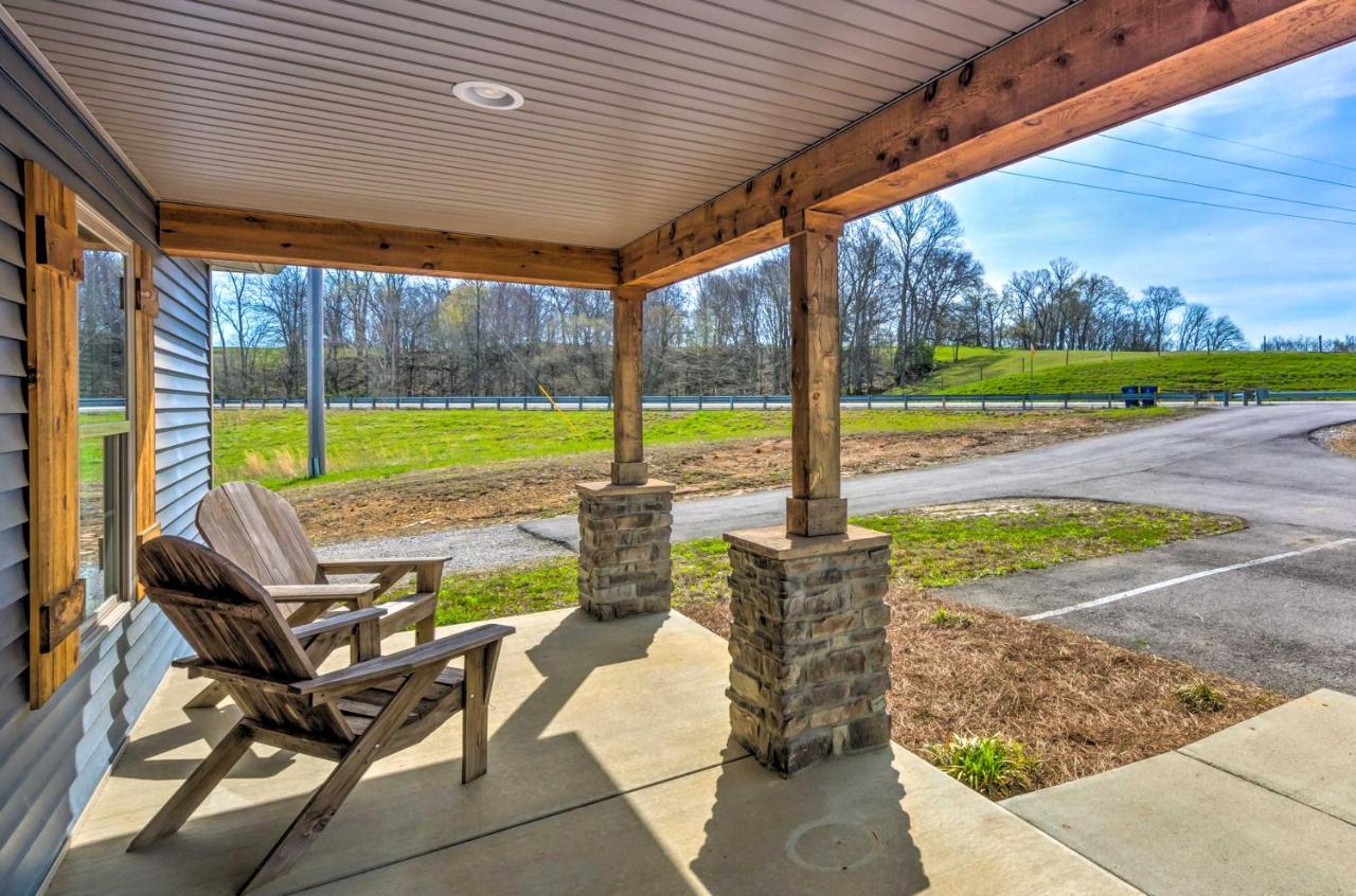 Pet-Friendly Brownsville Retreat With Porch! Sloans Crossing Exterior foto